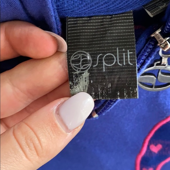 Sweater - Picture 5 of 5